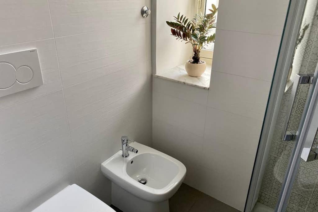 Central Modern Apartment Rome -Locazione Turistica- מראה חיצוני תמונה